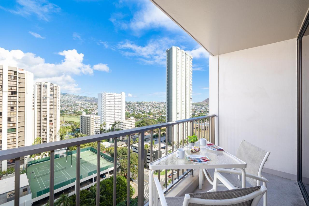 Beautiful Mountain View In Waikiki Sunset With Parking Lejlighed Honolulu Eksteriør billede