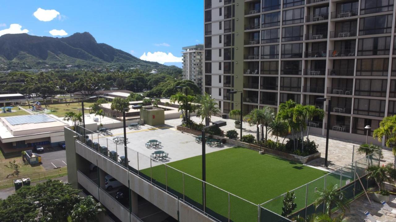 Beautiful Mountain View In Waikiki Sunset With Parking Lejlighed Honolulu Eksteriør billede